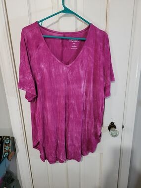 torrid Magenta V-Neck Tunic Tee